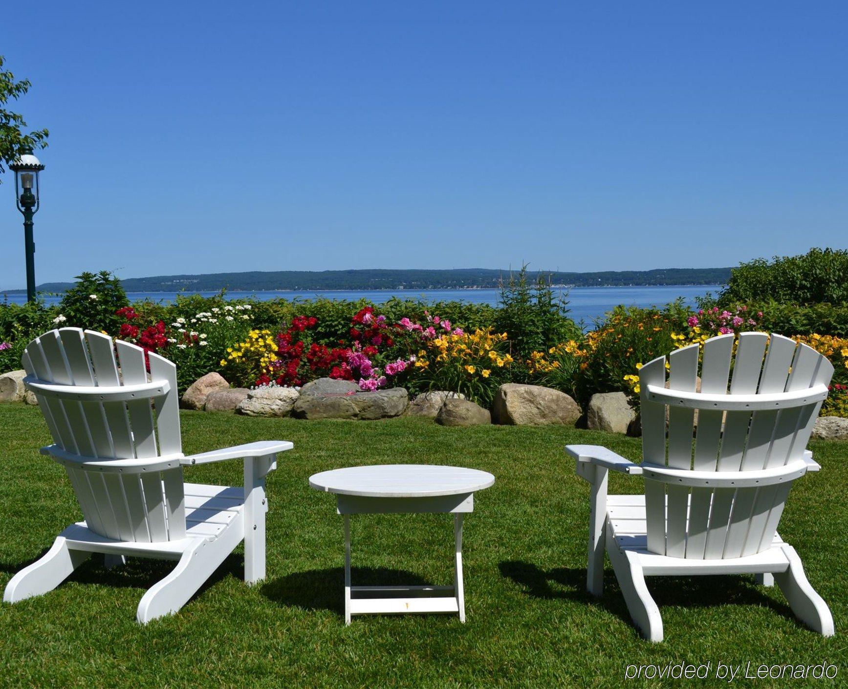 Perry Hotel Petoskey Bagian luar foto