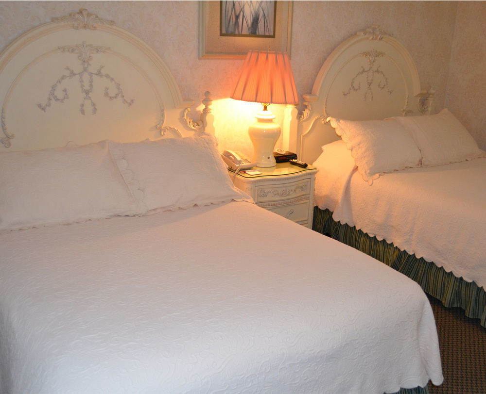Perry Hotel Petoskey Bagian luar foto