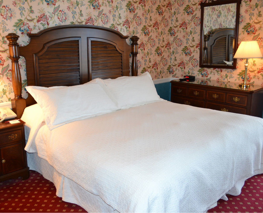 Perry Hotel Petoskey Bagian luar foto
