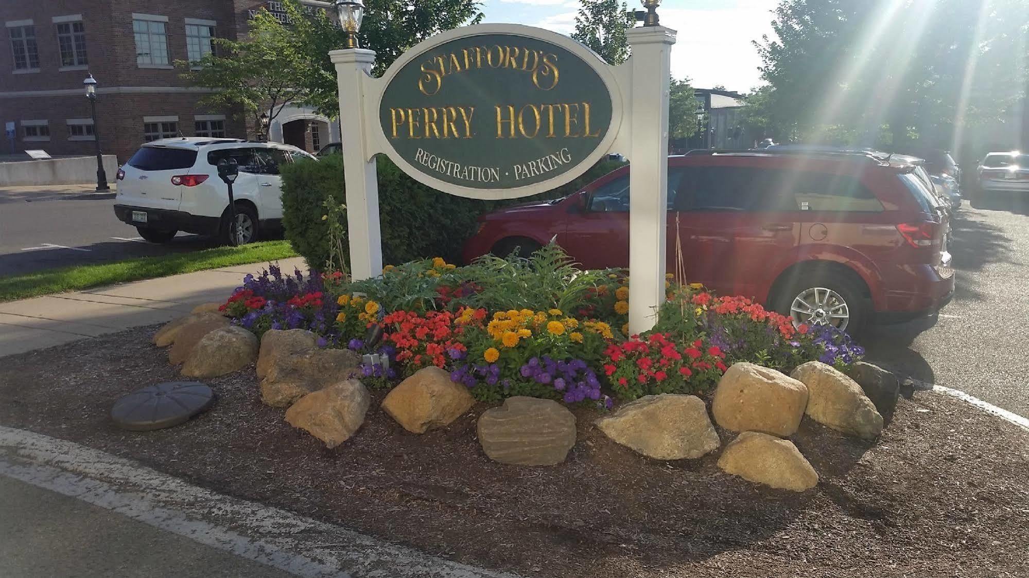 Stafford'S Perry Hotel Petoskey Bagian luar foto